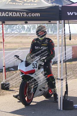 media/Nov-03-2025-Lets Ride (Mon) [[4d74c1c4d3]]/C Group/Grid/